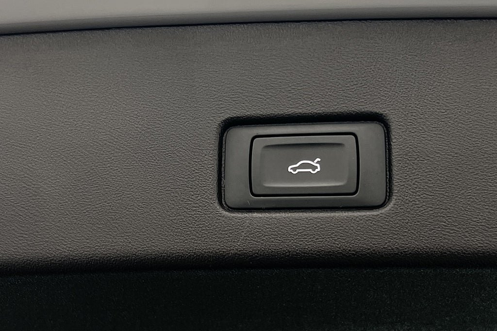 Vehicle Image 38
