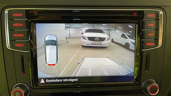Vehicle Image 24
