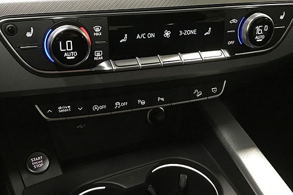 Vehicle Image 27