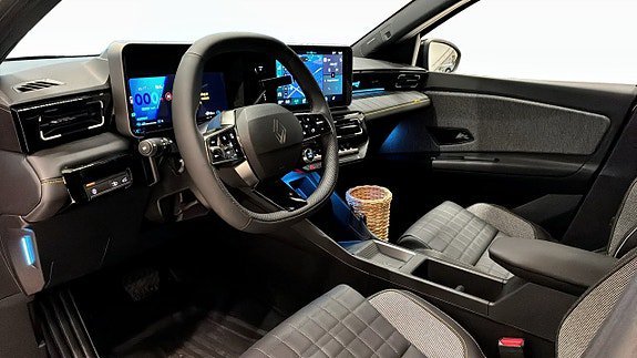 Vehicle Image 23