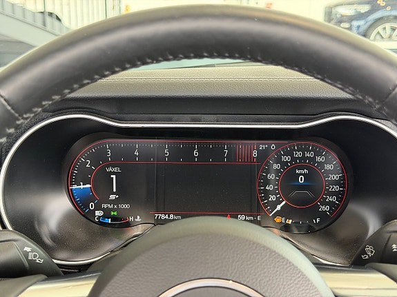 Vehicle Image 22