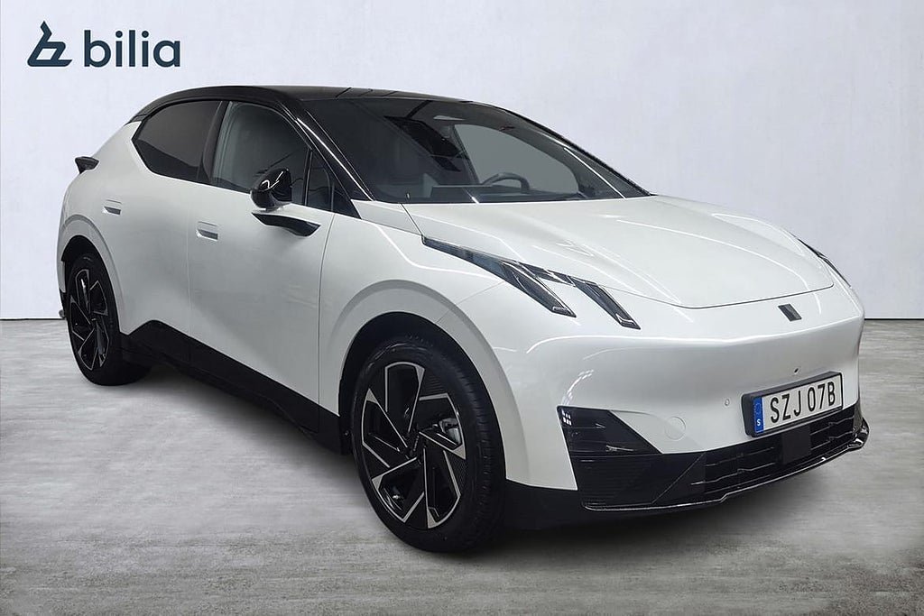 Vehicle Image 4