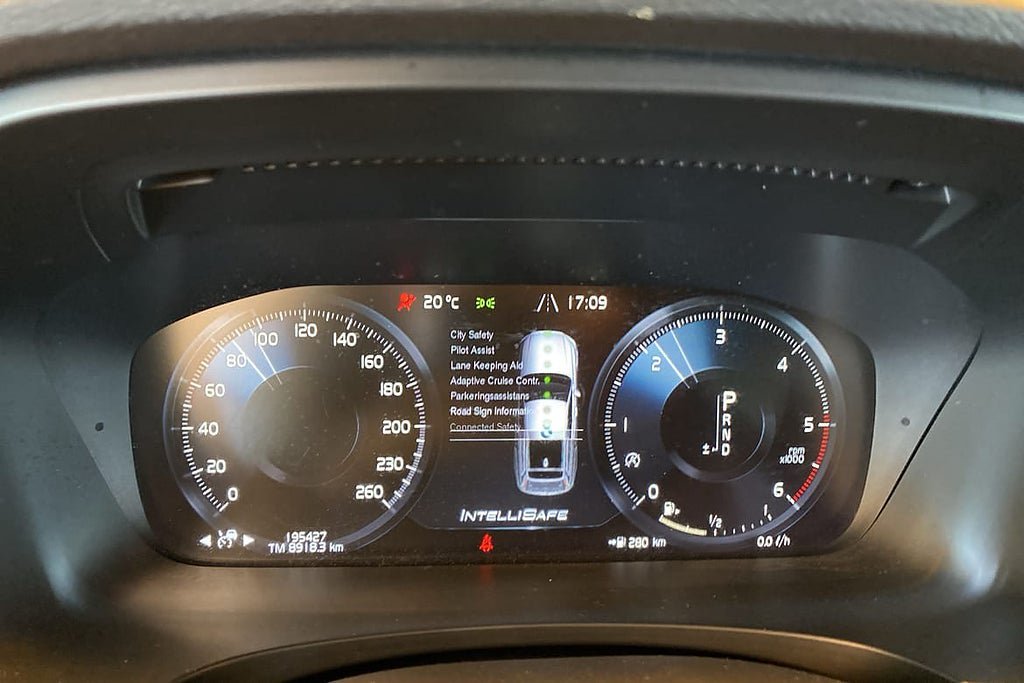 Vehicle Image 19