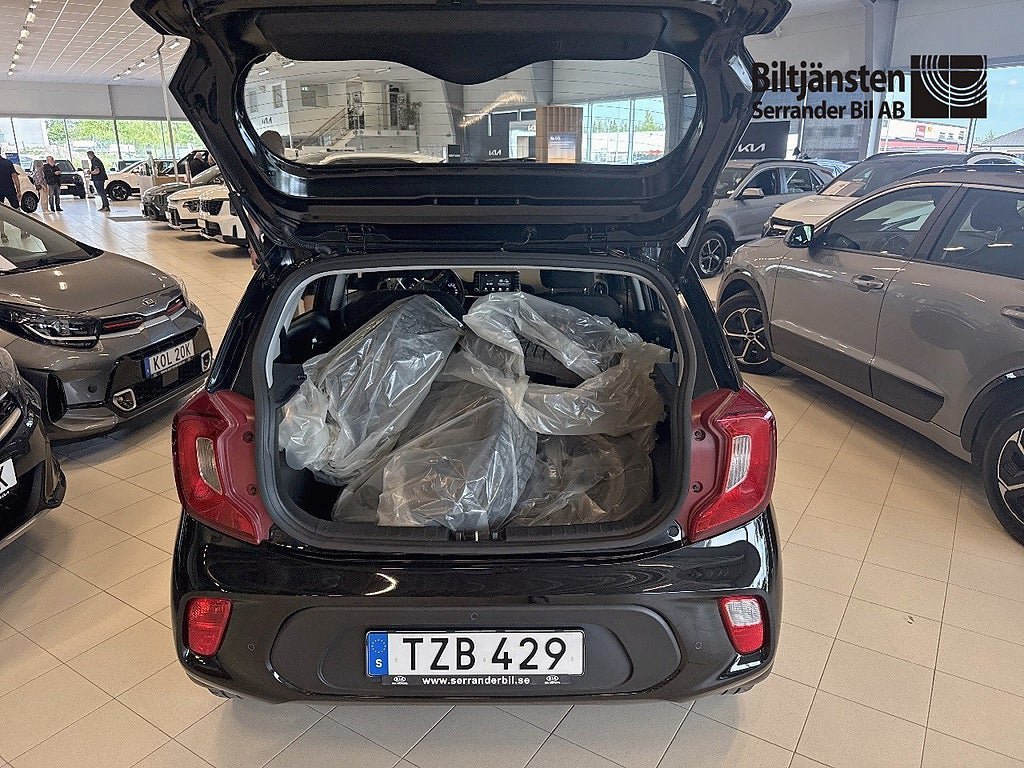 Vehicle Image 14