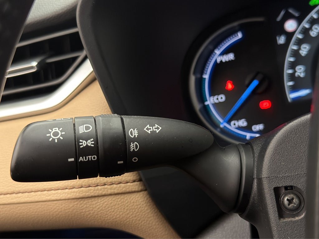 Vehicle Image 30
