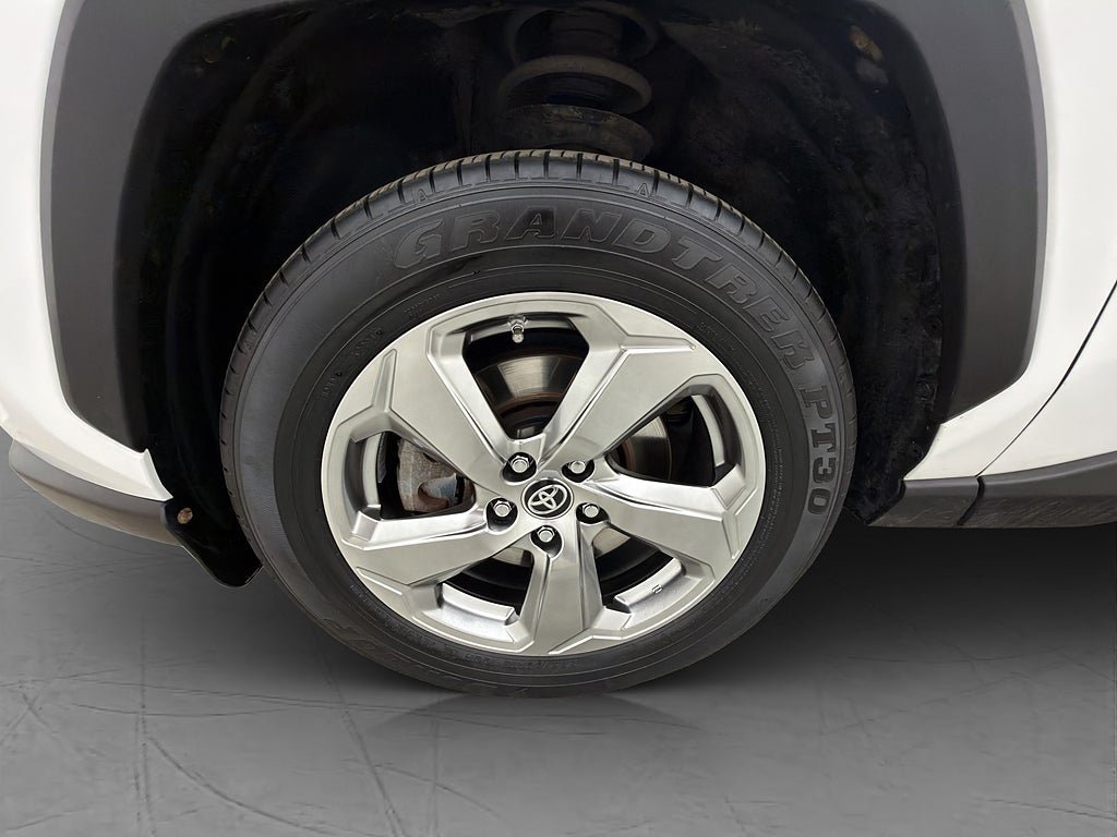 Vehicle Image 31