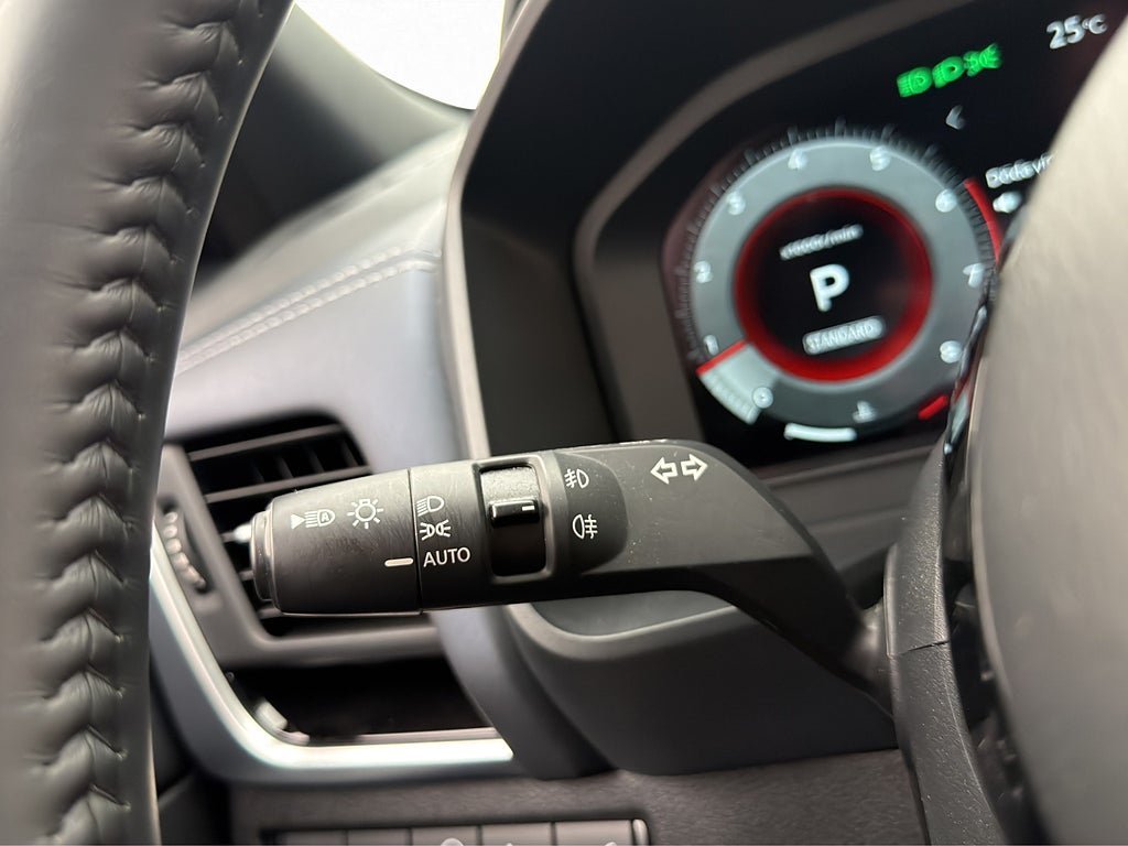 Vehicle Image 29