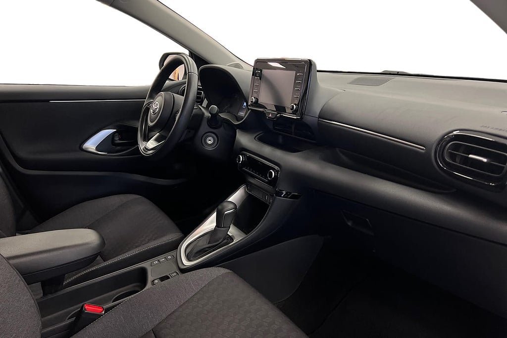 Vehicle Image 7