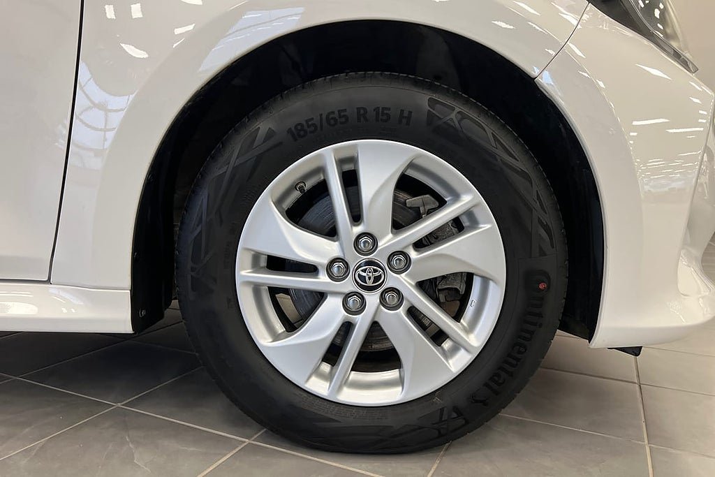 Vehicle Image 17