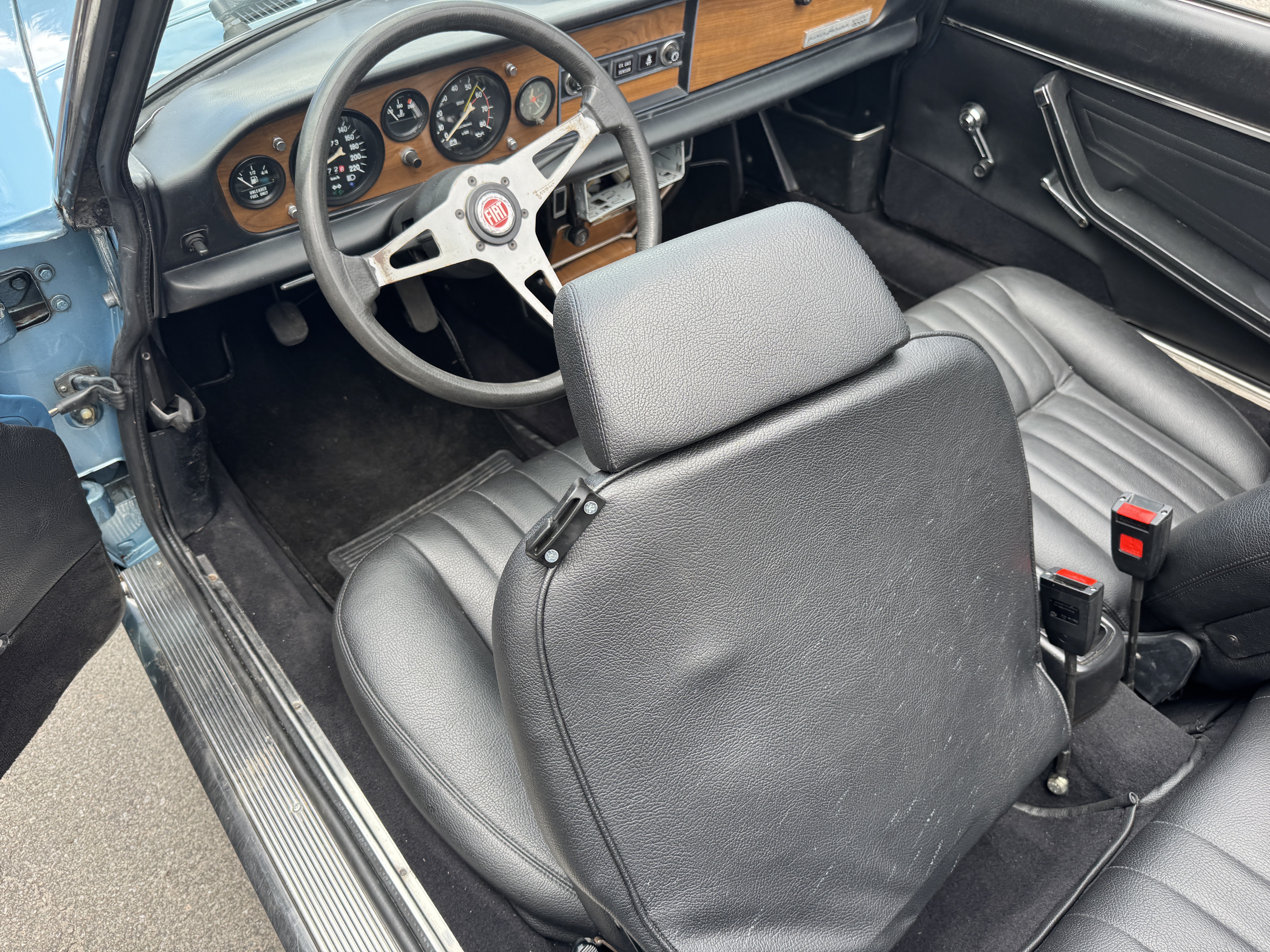 Vehicle Image 34
