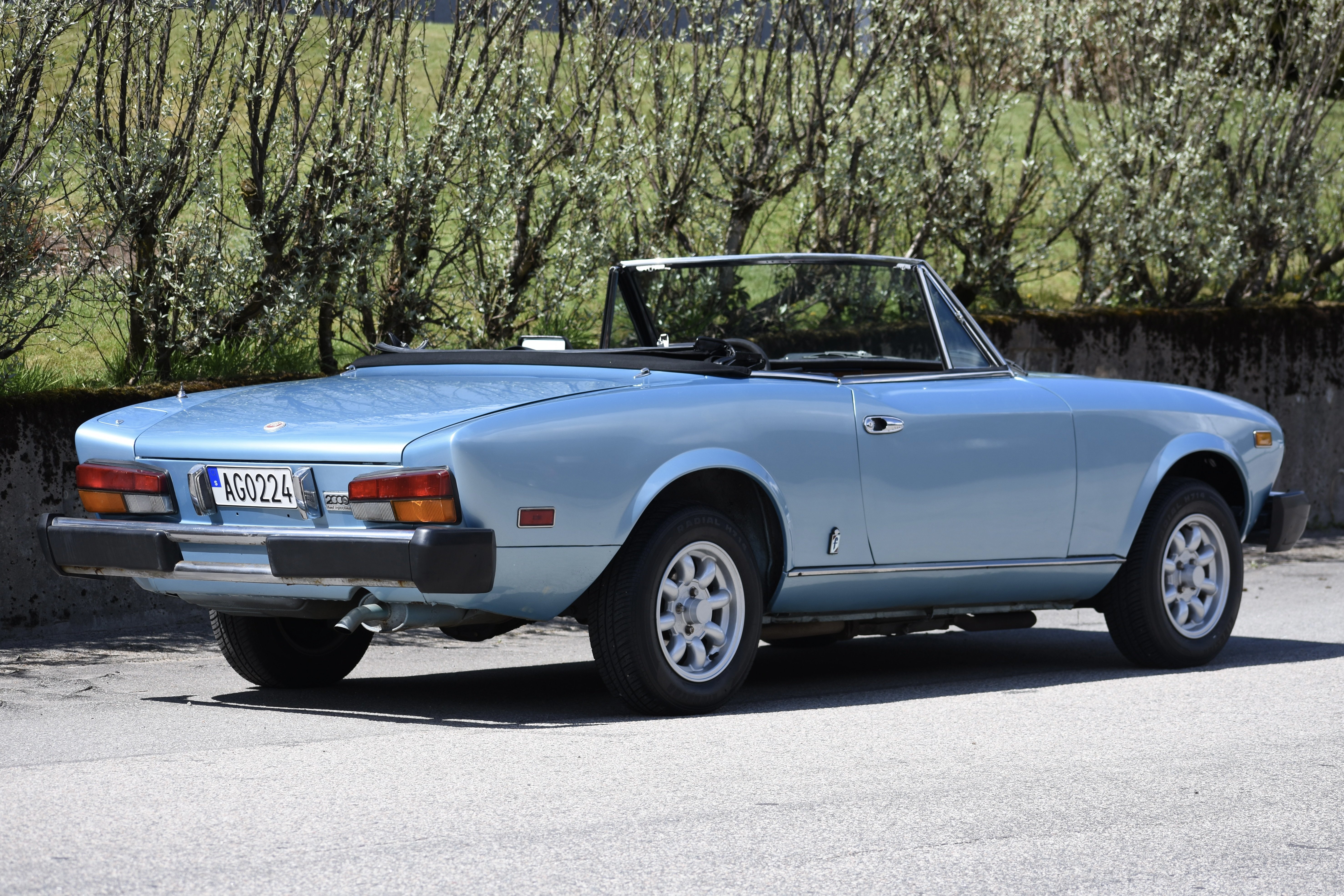 Vehicle Image 37