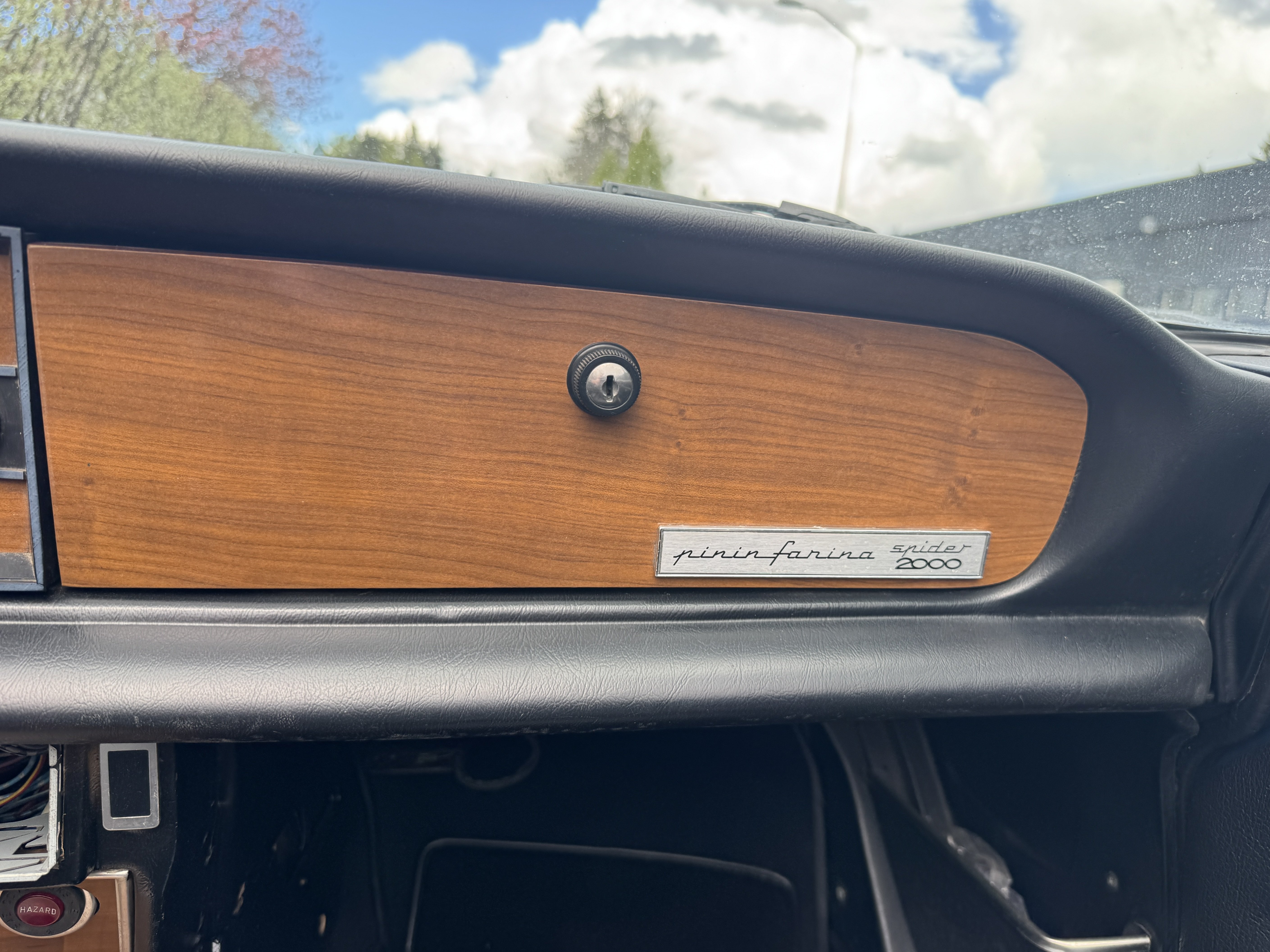 Vehicle Image 43