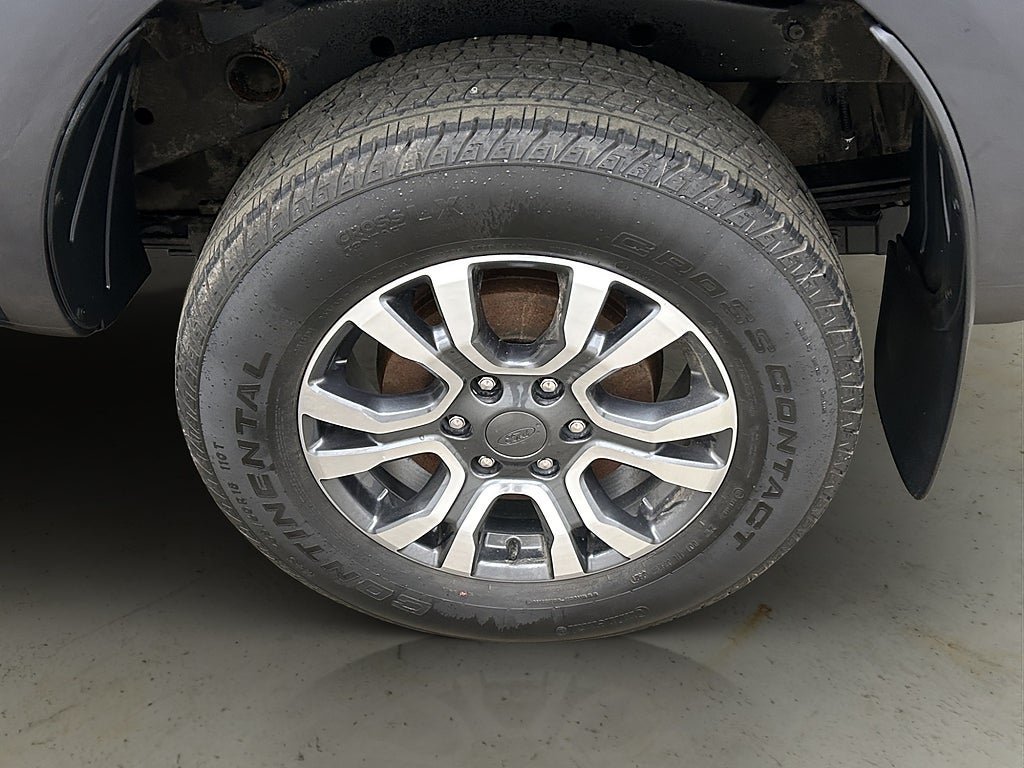 Vehicle Image 33