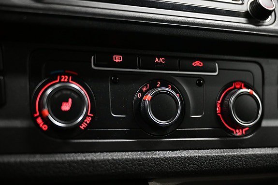 Vehicle Image 27