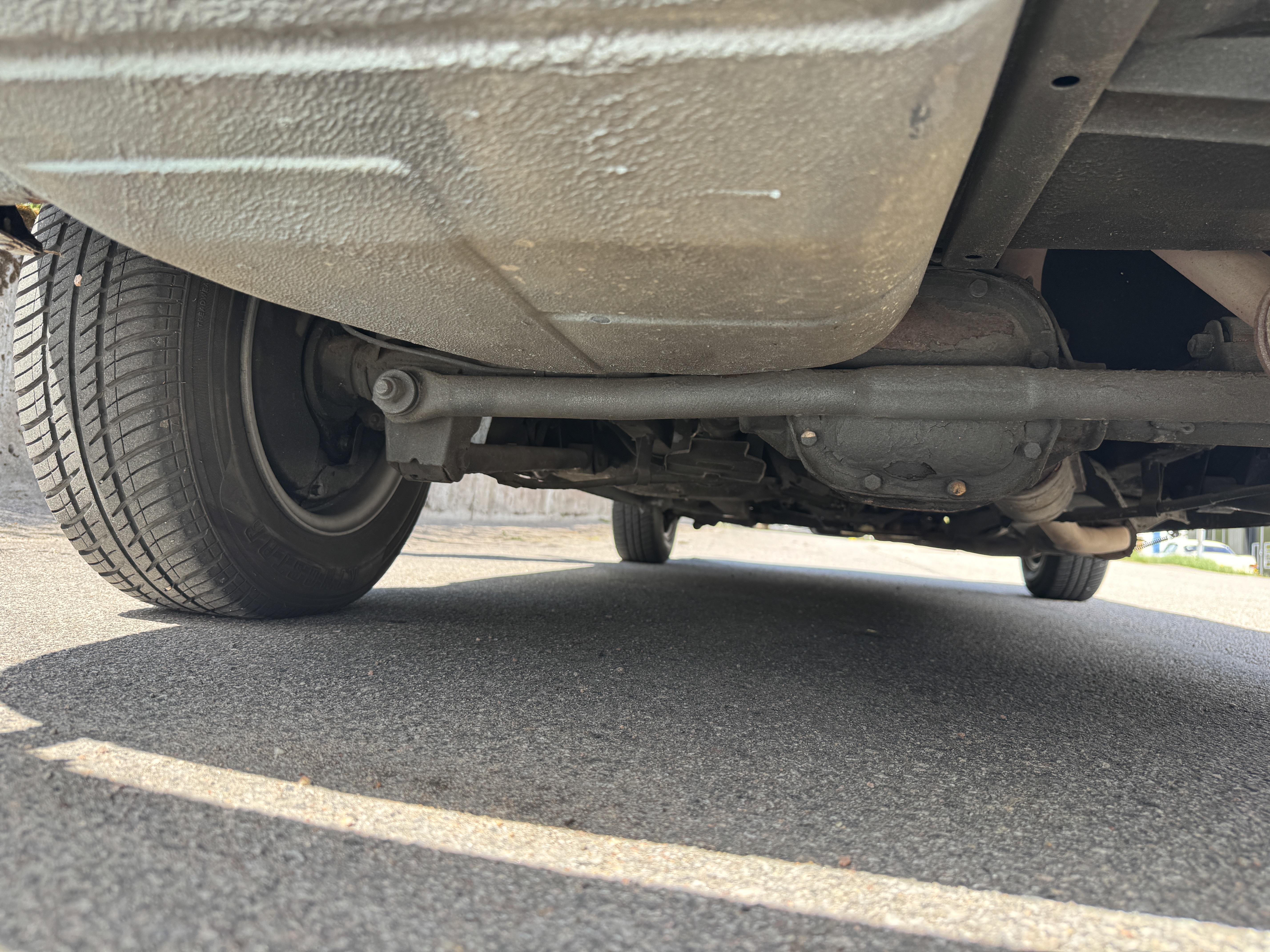Vehicle Image 102