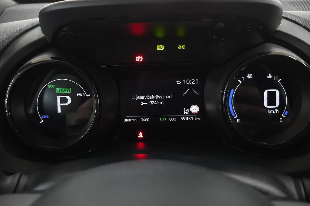 Vehicle Image 16