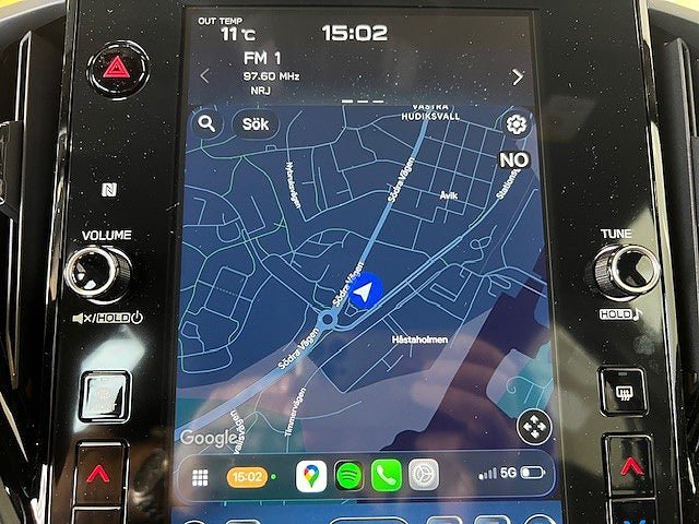 Vehicle Image 11