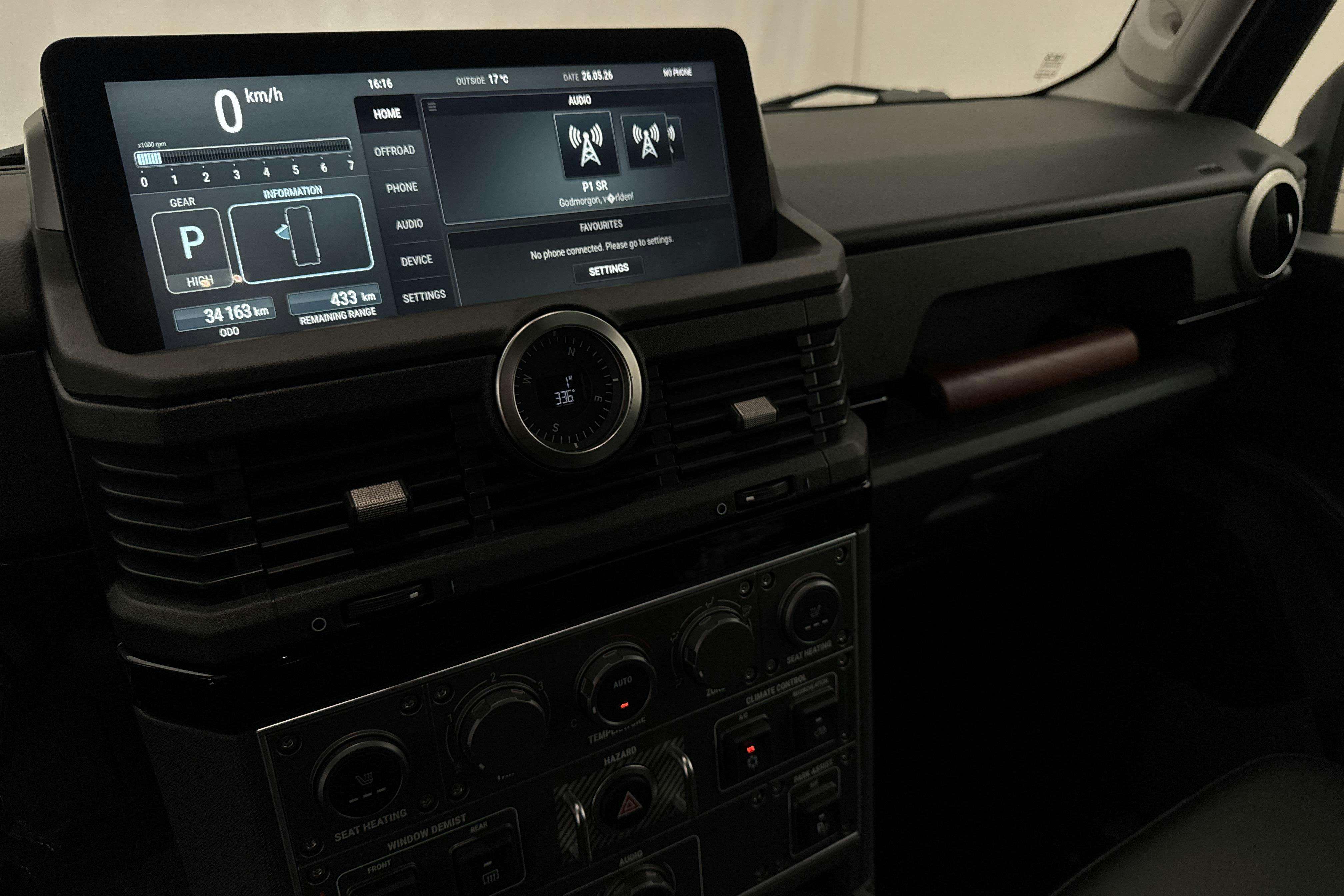 Vehicle Image 11