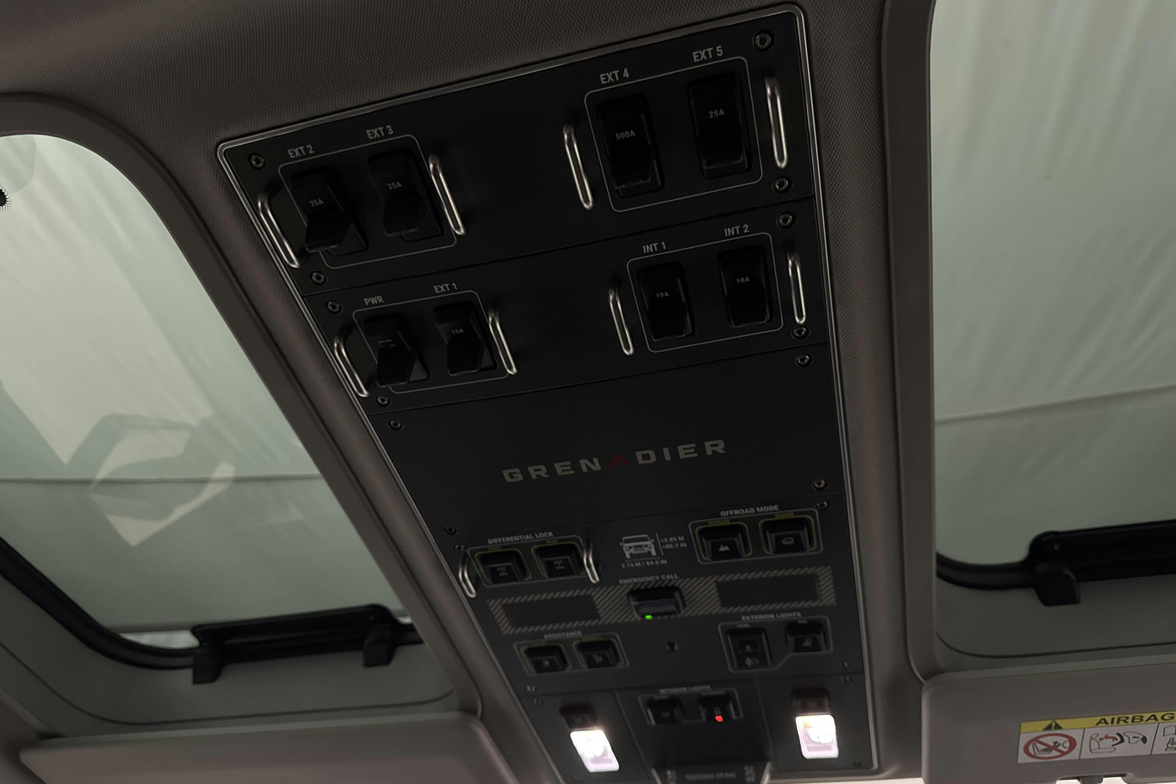 Vehicle Image 15