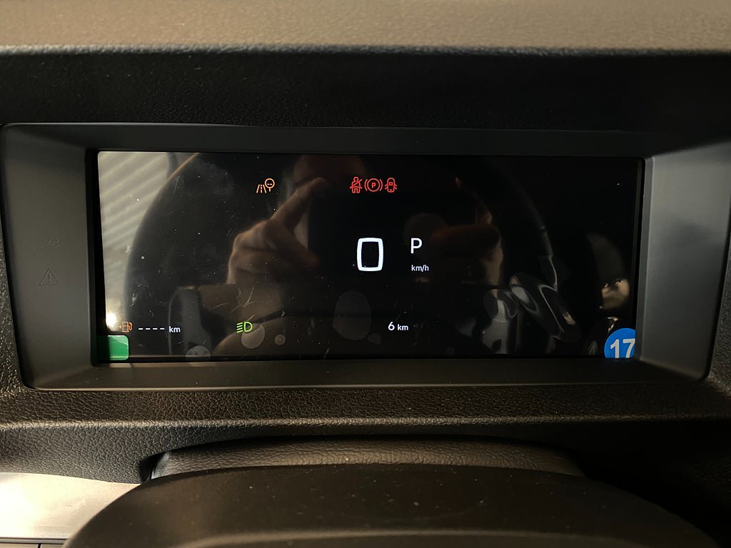Vehicle Image 38