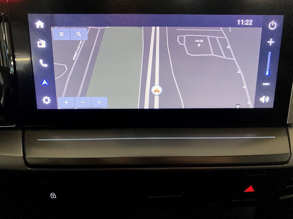 Vehicle Image 11
