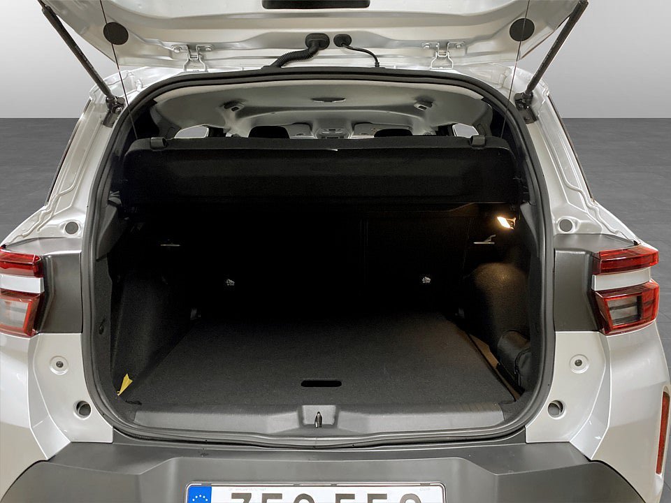 Vehicle Image 18