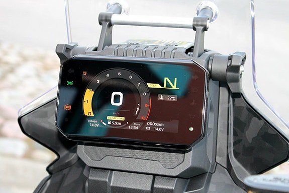 Vehicle Image 8