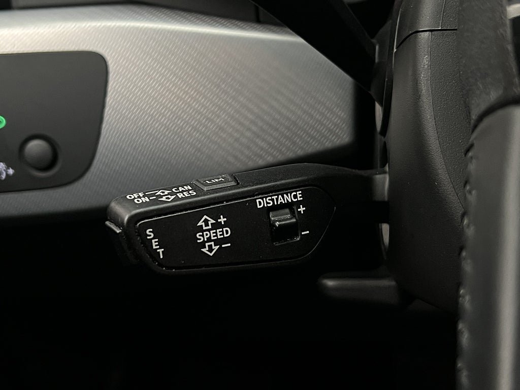 Vehicle Image 27