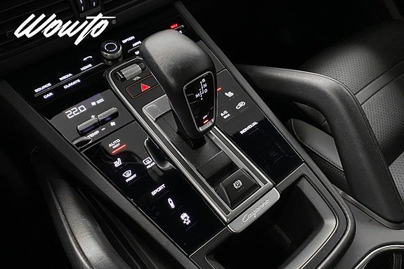 Vehicle Image 17