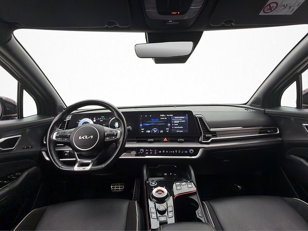 Vehicle Image 12