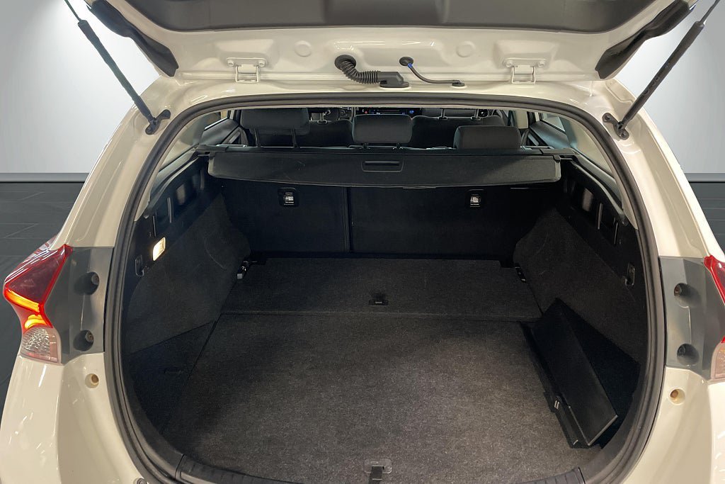 Vehicle Image 17