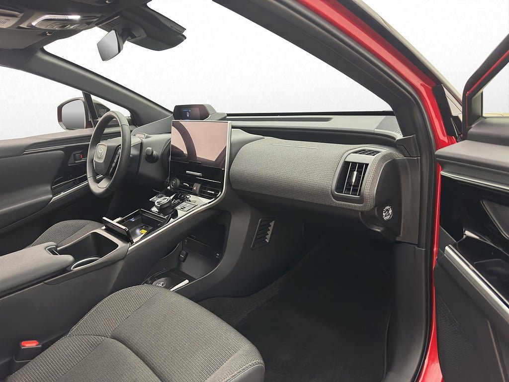 Vehicle Image 19
