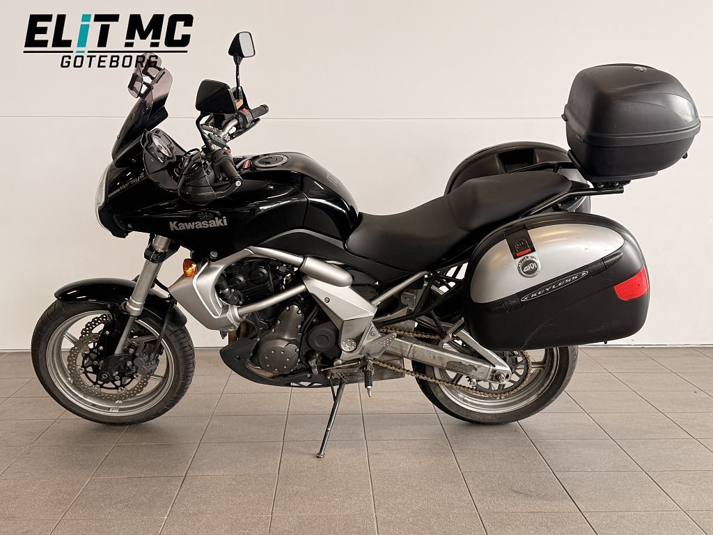 Vehicle Image 13