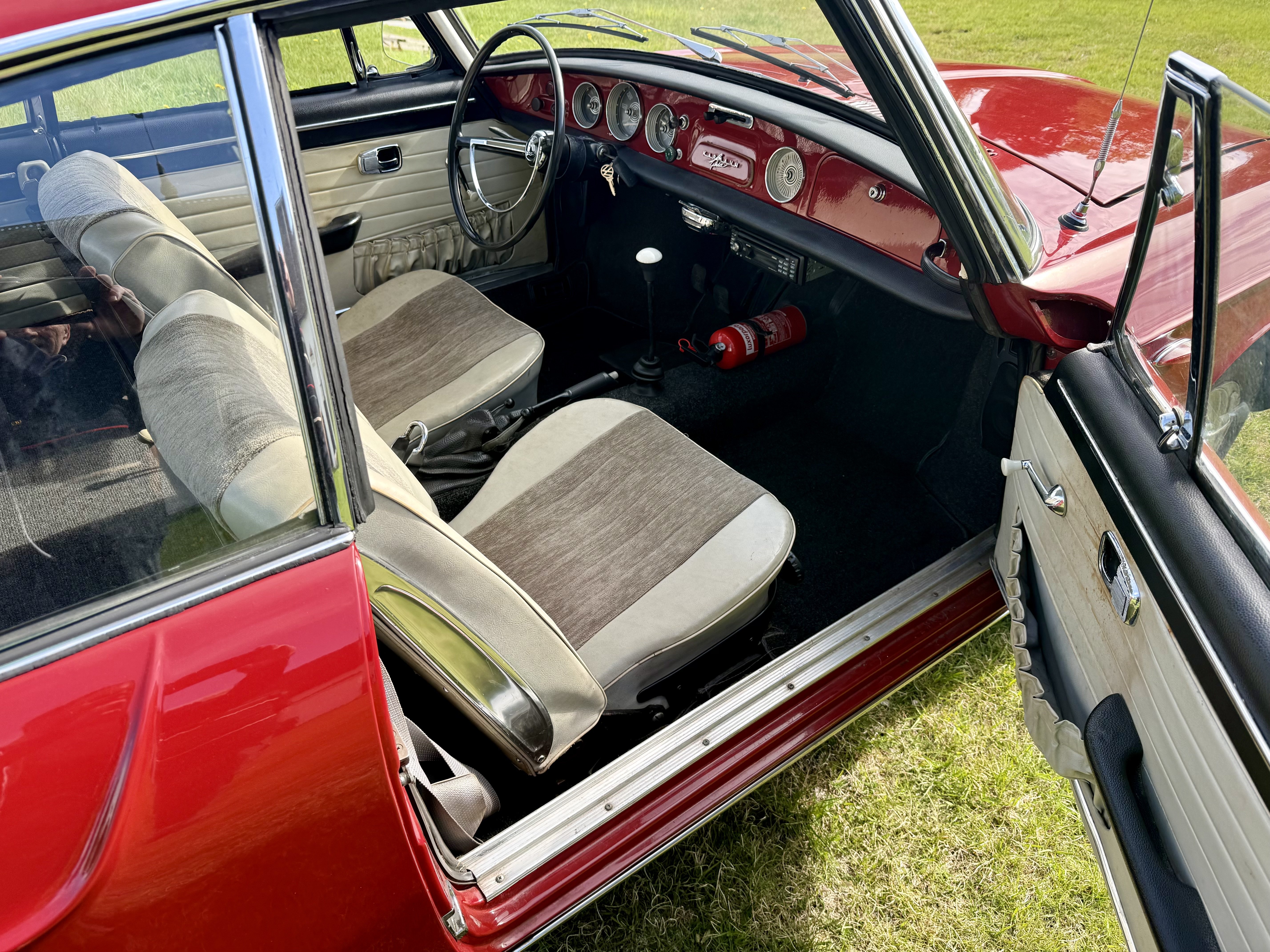 Vehicle Image 37