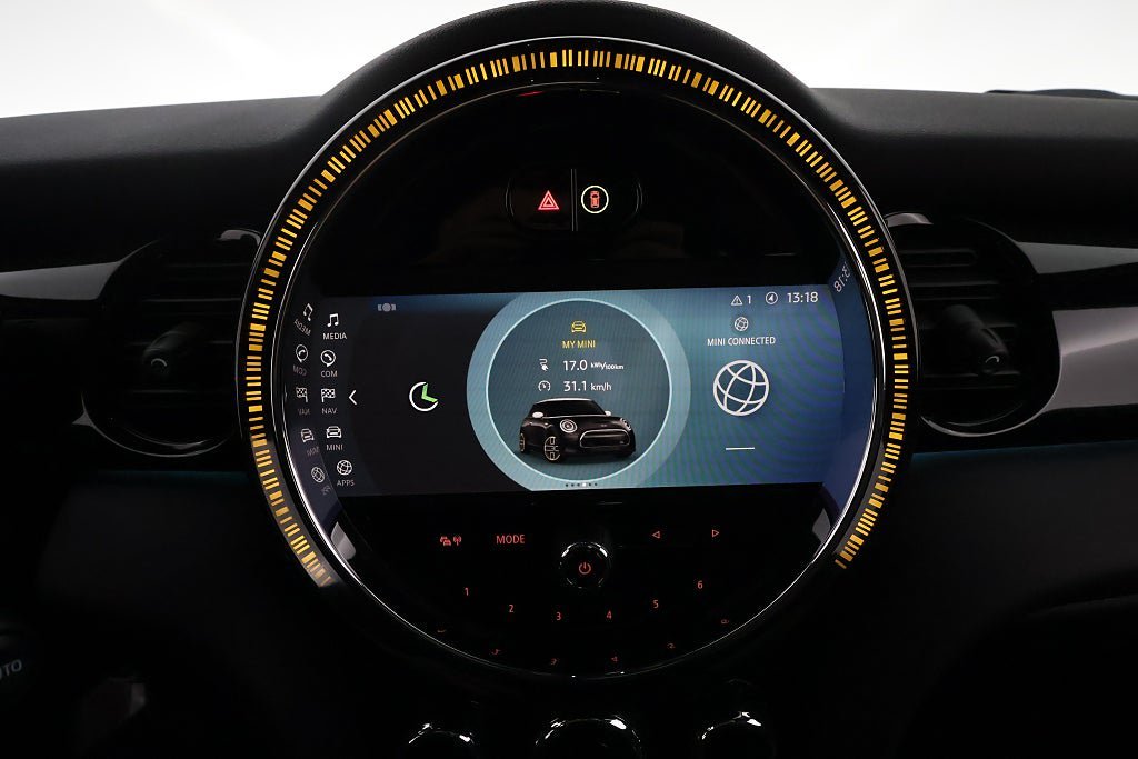 Vehicle Image 22