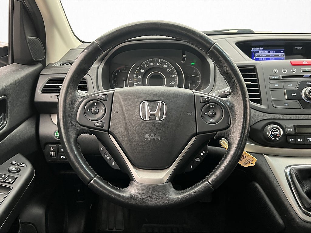 Vehicle Image 12