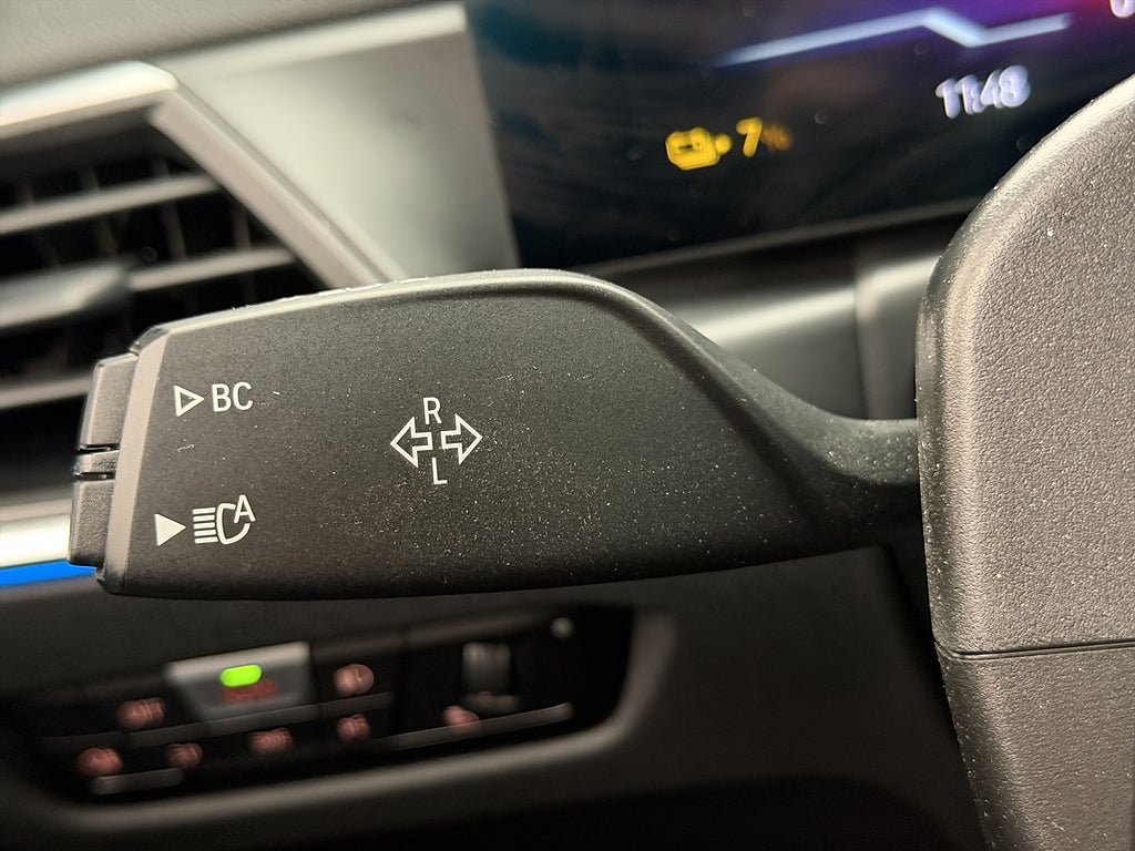 Vehicle Image 27