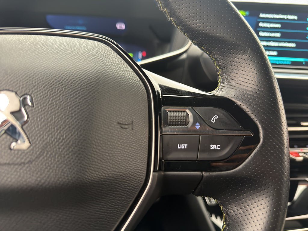 Vehicle Image 26