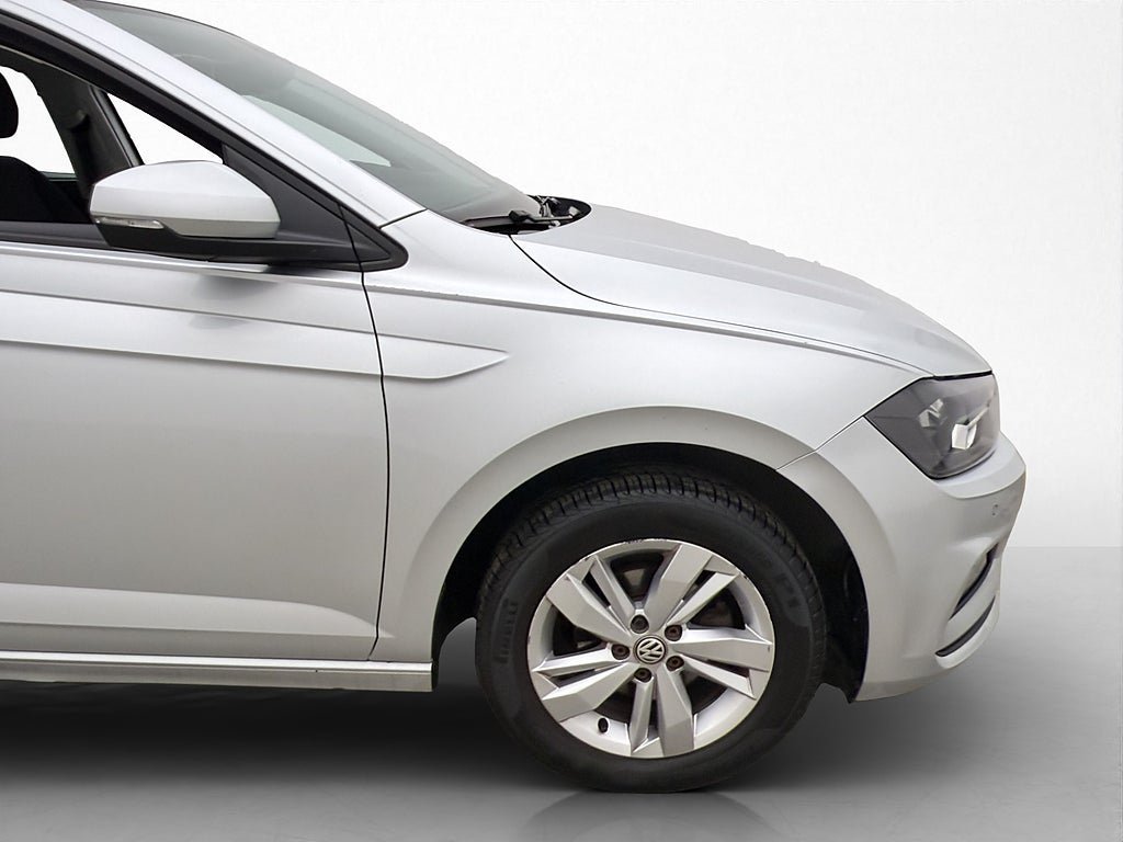 Vehicle Image 30