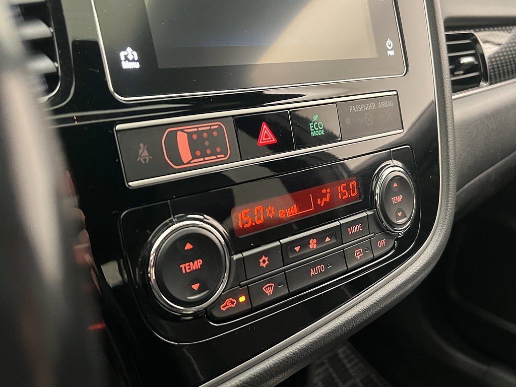 Vehicle Image 27