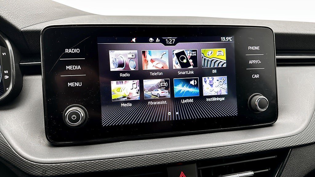 Vehicle Image 13