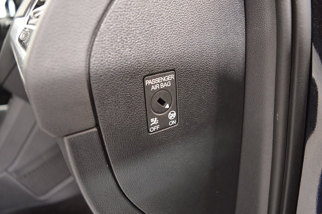 Vehicle Image 33
