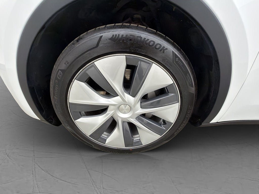 Vehicle Image 30