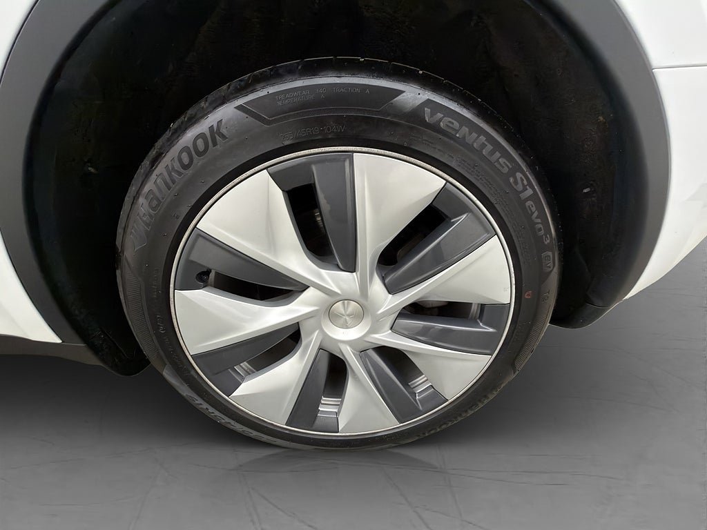 Vehicle Image 31