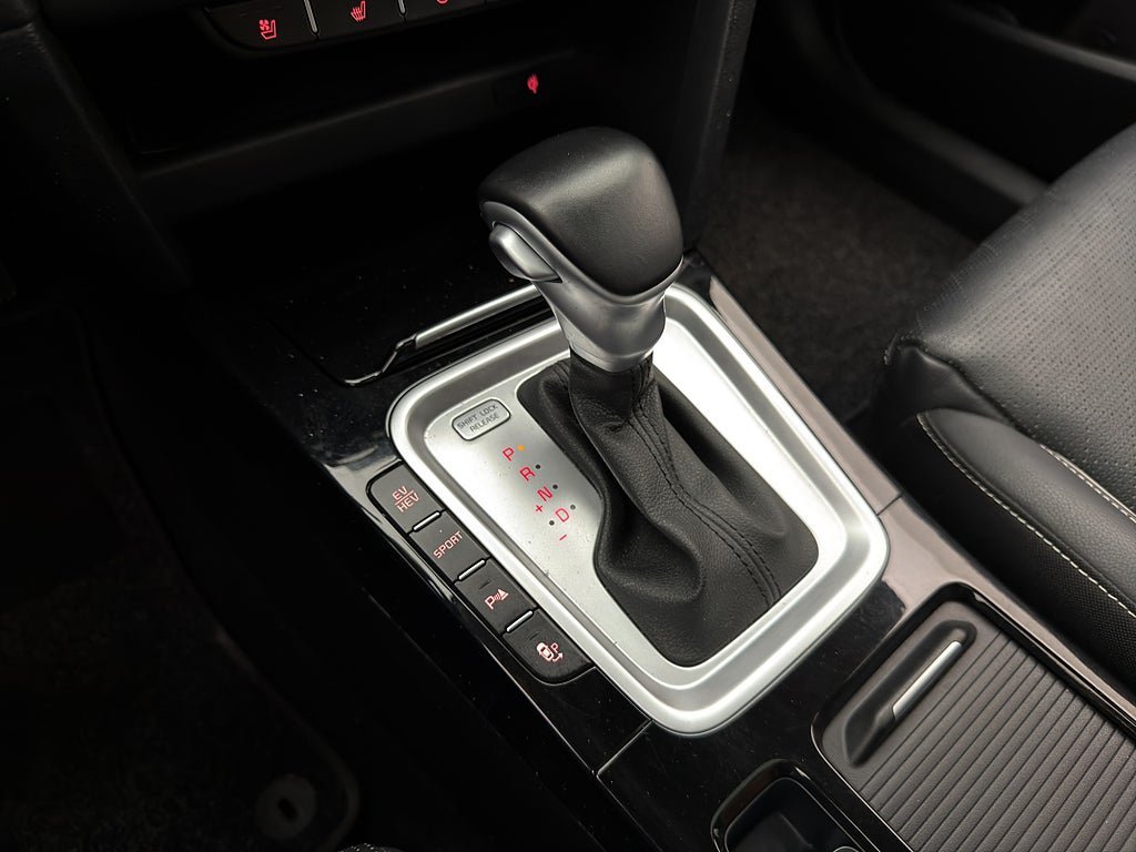 Vehicle Image 19