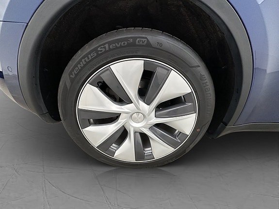 Vehicle Image 28