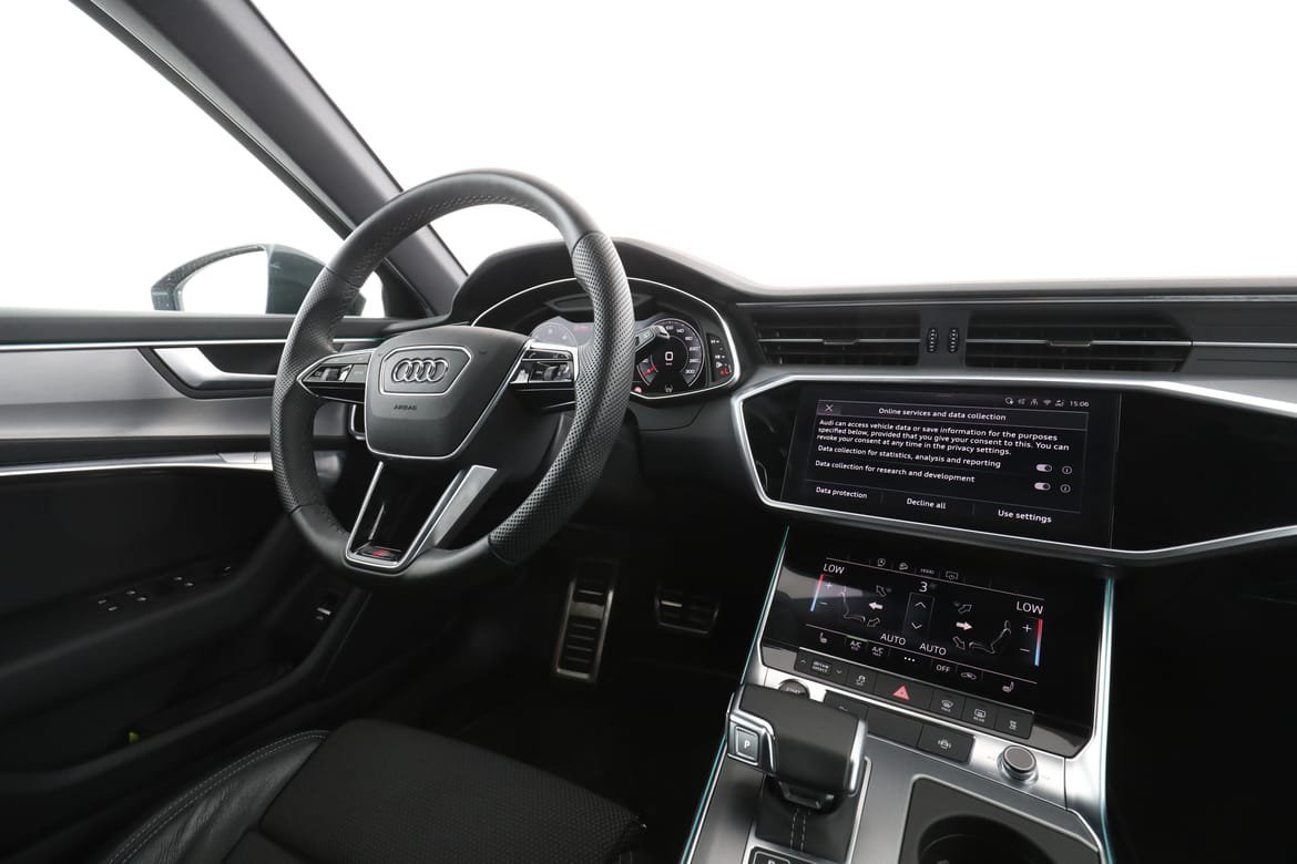 Vehicle Image 14