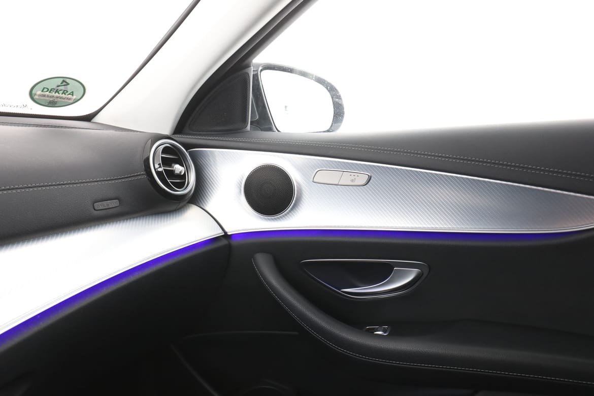 Vehicle Image 34