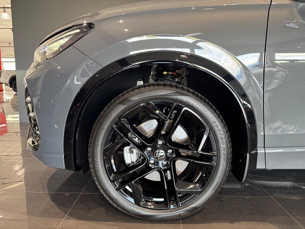 Vehicle Image 15