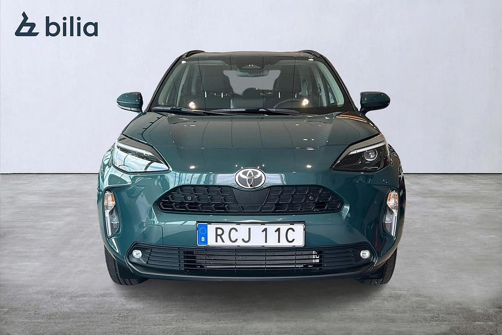 Vehicle Image 6